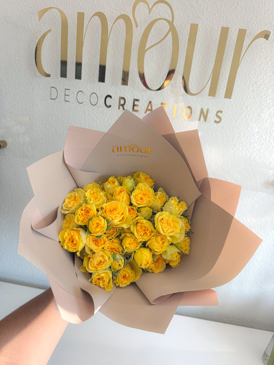 Mini roses bouquet
